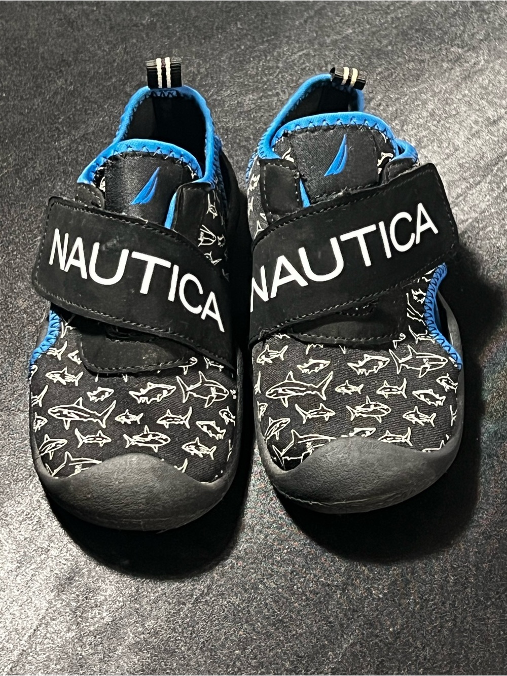 Nautica Kids Black & Blue Shark Print Velcro Water Shoes size 9